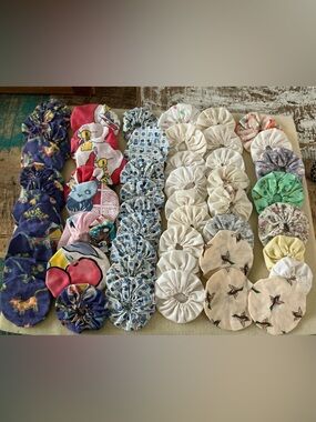 Handmade vintage Fabric Yo-Yo Quilt Pieces, total of 50!